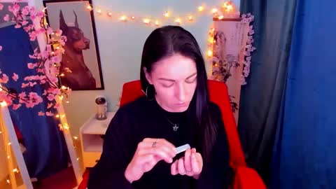 Nora online show from February 19, 9:00 pm