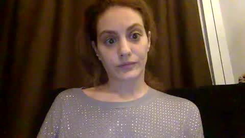 Snapshot of norablues chatting on December 10, 5:50 am norablues online show from December 10, 5:50 am