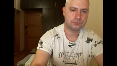 norbertopl87 online show from February 13, 7:21 pm