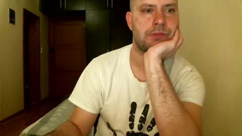 norbertopl87 online show from March 7, 10:32 pm