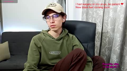 Snapshot of norehg__ chatting on March 14, 3:45 am Norehg online show from March 14, 3:45 am