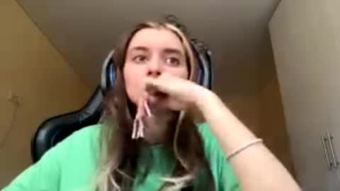 Elena online show from March 18, 10:18 am