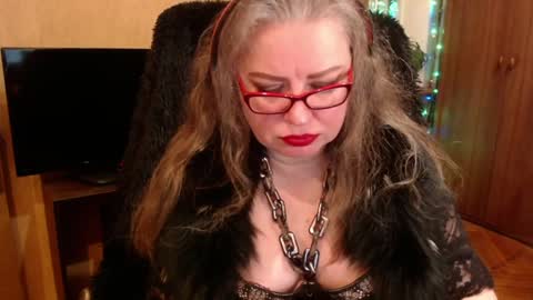 miss Tress online show from December 7, 11:12 pm