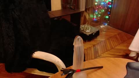 miss Tress online show from February 13, 2:45 am