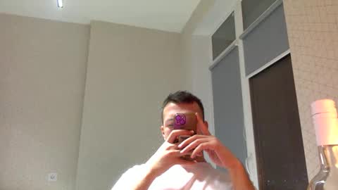 Justin online show from March 18, 9:51 pm