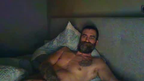 Snapshot of not4one chatting on January 25, 4:23 am not4one online show from January 25, 4:23 am