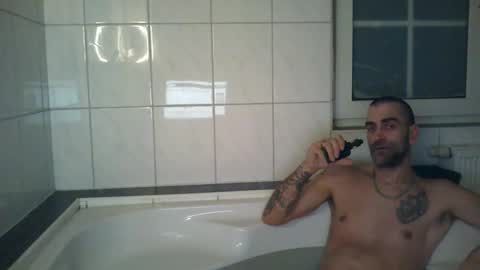 Snapshot of not4one chatting on February 4, 11:16 pm not4one online show from February 4, 11:16 pm