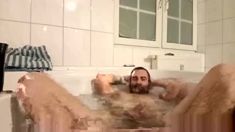 Snapshot of not4one chatting on March 9, 9:25 pm not4one online show from March 9, 9:25 pm