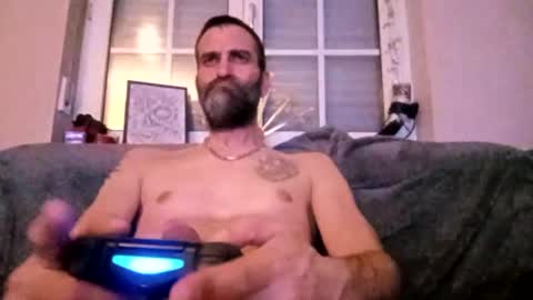 Snapshot of not4one chatting on March 10, 10:45 pm not4one online show from March 10, 10:45 pm