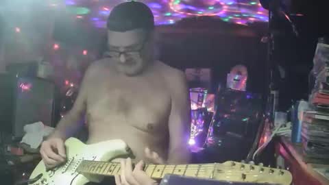 notflamingfart online show from January 6, 4:11 pm