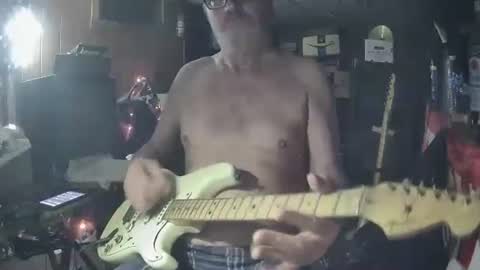 notflamingfart online show from April 21, 8:42 am