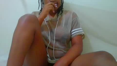 notoy1 online show from October 2, 1:01 am