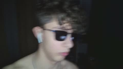 Snapshot of notspace_721128 chatting on January 4, 6:09 pm NotSpace   online show from January 4, 6:09 pm