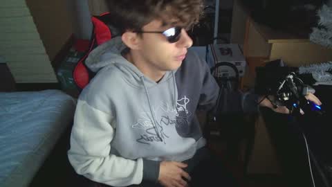 Snapshot of notspace_721128 chatting on January 12, 4:08 pm NotSpace   online show from January 12, 4:08 pm