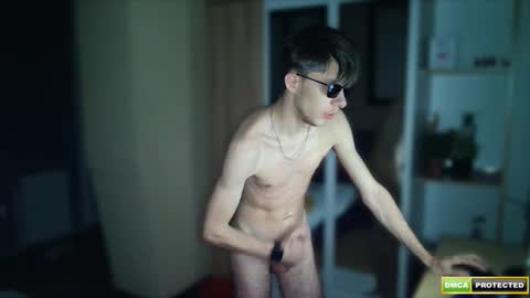 Snapshot of notspace_721128 chatting on October 20, 7:47 pm NotSpace   online show from October 20, 7:47 pm