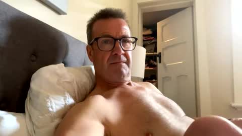 Nottsaust online show from October 23, 12:21 am