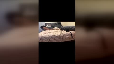 noturaveragemilf online show from December 2, 10:53 am