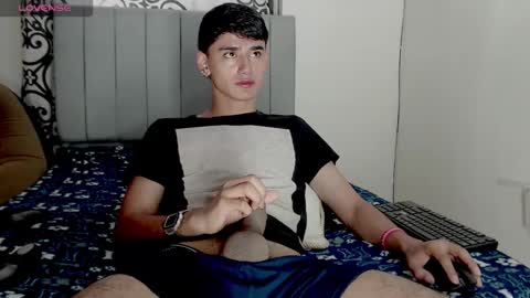 Snapshot of nova__19 chatting on October 29, 5:47 pm nova__19 online show from October 29, 5:47 pm