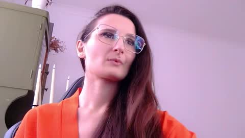 nova_mystic online show from September 26, 1:15 pm