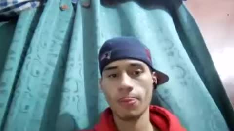 Snapshot of nova_rv chatting on August 1, 4:01 am nova_rv online show from August 1, 4:01 am