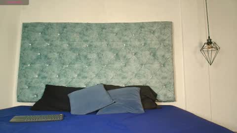 N O V A  online show from October 2, 7:43 pm