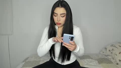 Maria  --Independent Model--Any GIFT  Go here  P  online show from March 12, 3:57 am