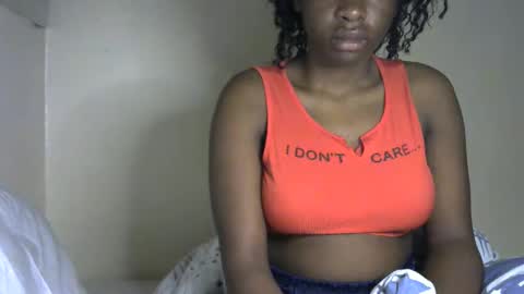 Snapshot of novaah chatting on October 13, 1:49 am novaah online show from October 13, 1:49 am
