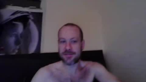 Snapshot of novacaine94048161 chatting on February 6, 3:00 am novacaine94048161 online show from February 6, 3:00 am