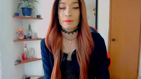 Snapshot of novanyx11 chatting on June 17, 10:10 pm Nova... online show from June 17, 10:10 pm