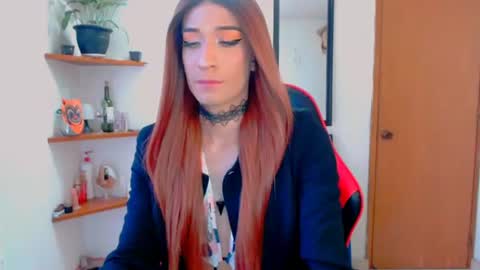 Snapshot of novanyx11 chatting on June 19, 10:24 pm Nova... online show from June 19, 10:24 pm