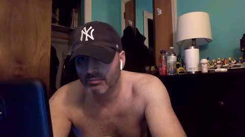 Snapshot of novatron6996 chatting on February 22, 7:12 am novatron6996 online show from February 22, 7:12 am