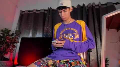 Nova online show from February 8, 11:57 am