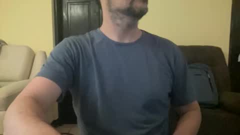 novio_muyalto online show from June 8, 6:08 pm