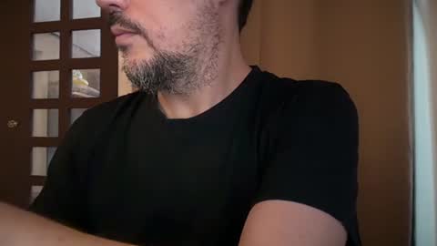 novio_muyalto online show from August 3, 5:49 pm