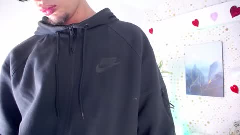 Snapshot of novoa_prime chatting on February 26, 3:38 am Stev online show from February 26, 3:38 am