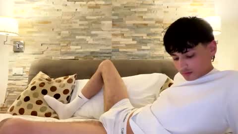 Snapshot of noxnude chatting on May 25, 9:43 pm noxnude online show from May 25, 9:43 pm