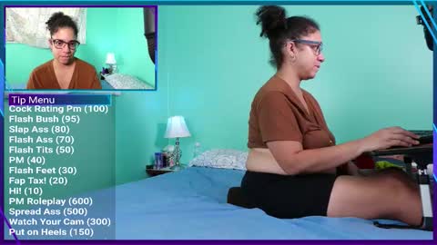 Snapshot of nsfwismorefun chatting on December 1, 5:07 pm Celeste online show from December 1, 5:07 pm