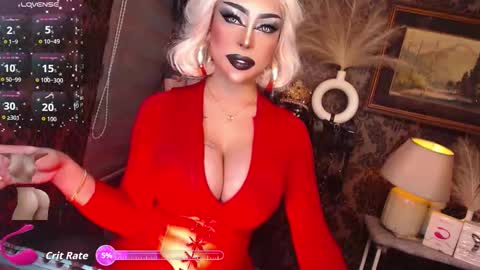 QUEEN MIRAHH online show from January 7, 7:05 pm