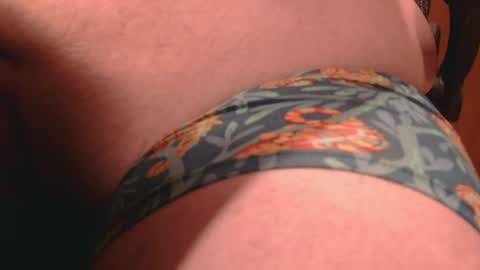 Snapshot of nthemaster1987 chatting on April 14, 10:43 am Nthemaster online show from April 14, 10:43 am