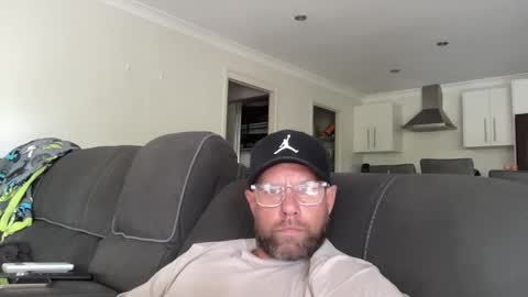 Snapshot of nudemoto chatting on December 17, 10:38 pm nudemoto online show from December 17, 10:38 pm