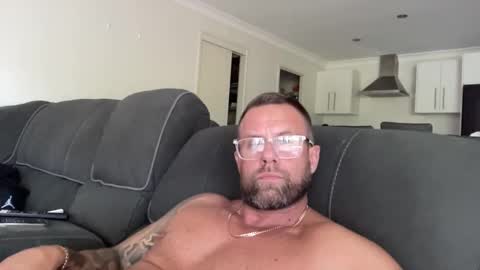 Snapshot of nudemoto chatting on December 18, 11:33 pm nudemoto online show from December 18, 11:33 pm