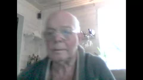 Snapshot of nudistjavist chatting on November 17, 7:47 am Haky online show from November 17, 7:47 am