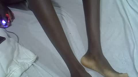 Snapshot of nunu_40 chatting on February 4, 9:53 pm nunu_40 online show from February 4, 9:53 pm