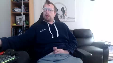 Snapshot of nursefan chatting on November 23, 10:15 am nursefan online show from November 23, 10:15 am