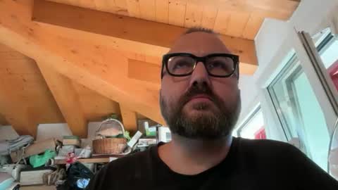 Nutelloso online show from October 8, 8:01 am