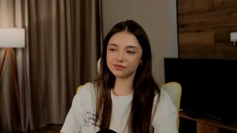 Rachel online show from June 26, 7:40 pm