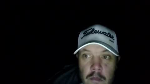 nuttincowboy727272 online show from December 4, 2:10 am