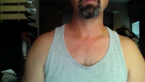 Snapshot of nvrenuff1979 chatting on May 26, 10:44 am nvrenuff1979 online show from May 26, 10:44 am