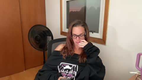 NxtDoorNikki online show from September 27, 11:43 pm