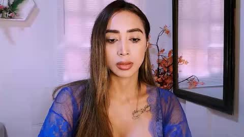 Nycole online show from January 13, 8:14 pm